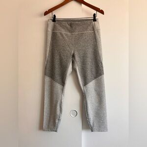 Outdoor Voices Two Tone 7/8 legging L